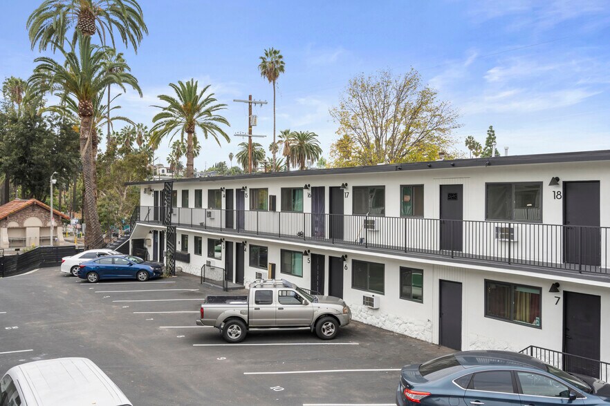 More Photos Of 1717-1725 Park Ave, Los Angeles Apartments For Sale