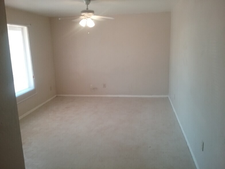 More Photos Of 5038 N 18th Ave, Phoenix Multifamily For Sale