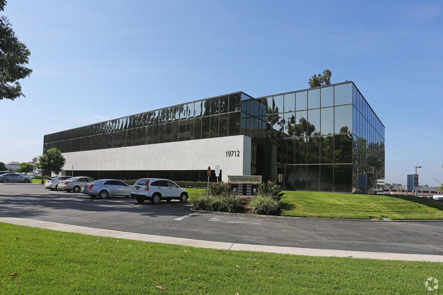 More Photos Of 19712 MacArthur Blvd, Irvine Office For Lease