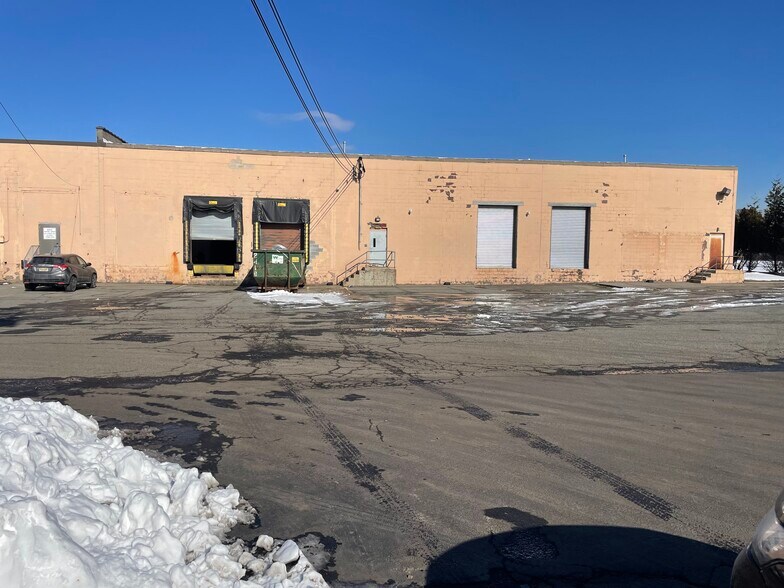 More Photos Of 140 LeGrand Ave, Northvale Manufacturing For Lease