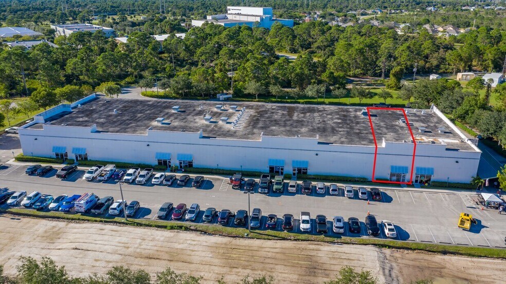 More Photos Of 679 NW Enterprise Dr, Port Saint Lucie Light Distribution For Sale