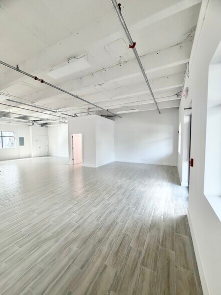 More Photos Of 9100 Belvedere Rd, Royal Palm Beach Loft Creative Space For Sale