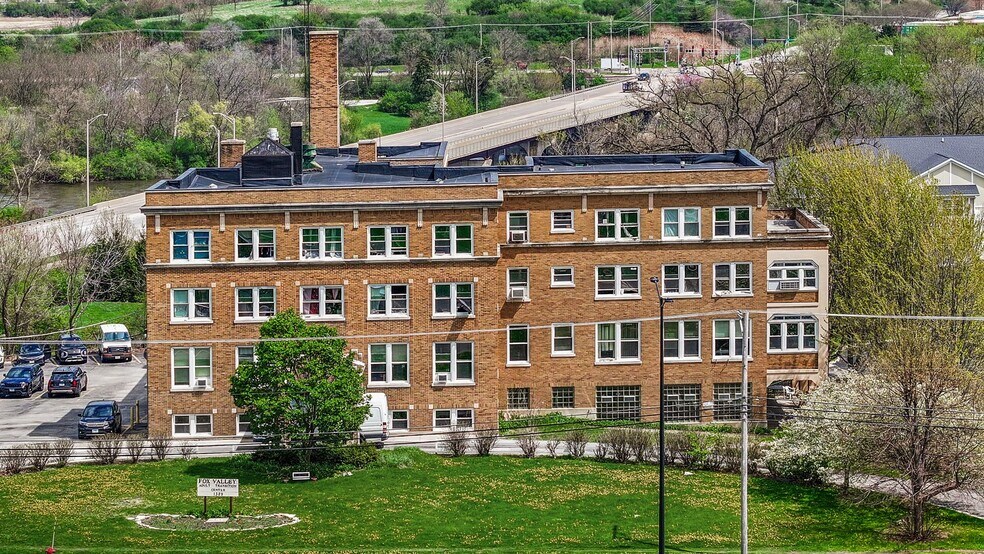 More Photos Of 1329 N Lake St, Aurora Correctional Facility For Sale