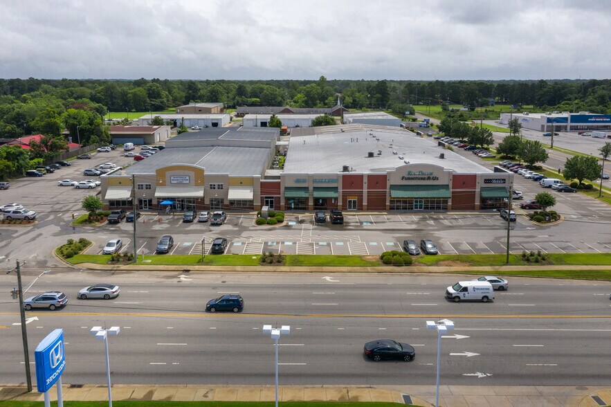 More Photos Of 4101 Raeford Rd, Fayetteville General Retail For Lease