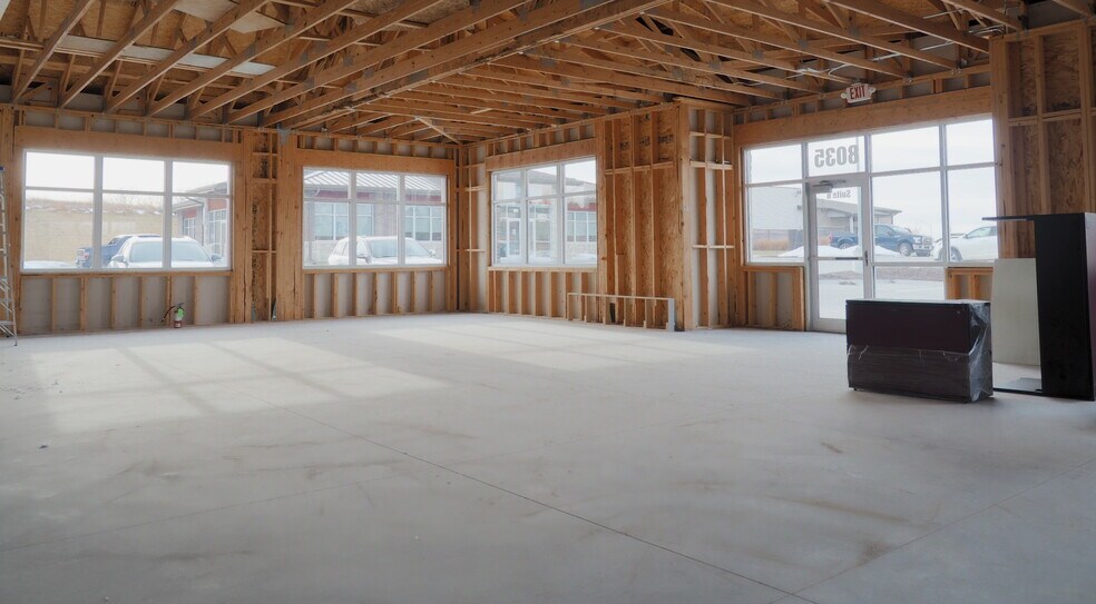 More Photos Of 8035 Eiger Dr, Lincoln Office For Lease