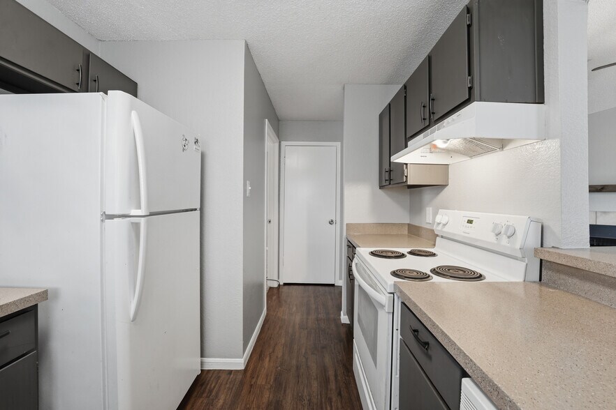 More Photos Of 3707 Buffalo Springs Trl, Georgetown Apartments For Sale