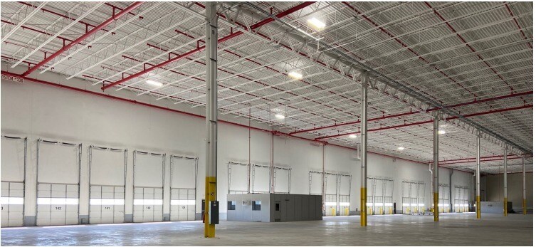More Photos Of 1430 E 10 Mile Rd, Hazel Park Distribution For Lease