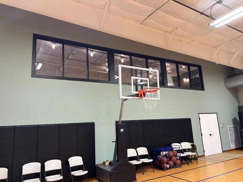 More Photos Of 4975 E Traverse Hwy, Traverse City Specialty For Lease