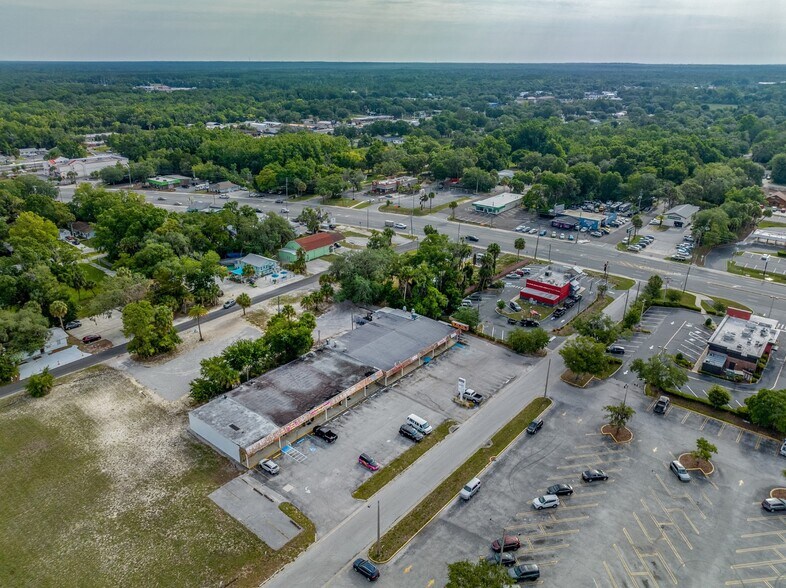 More Photos Of 431-471 NE 1st Ter, Crystal River Freestanding For Sale