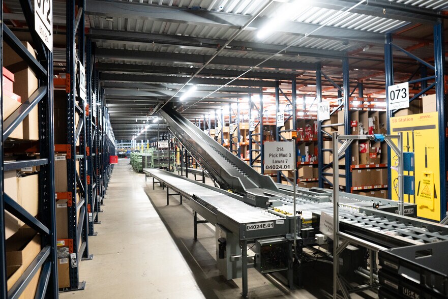 More Photos Of 4505 Derrick Industrial Pky, Atlanta Distribution For Lease