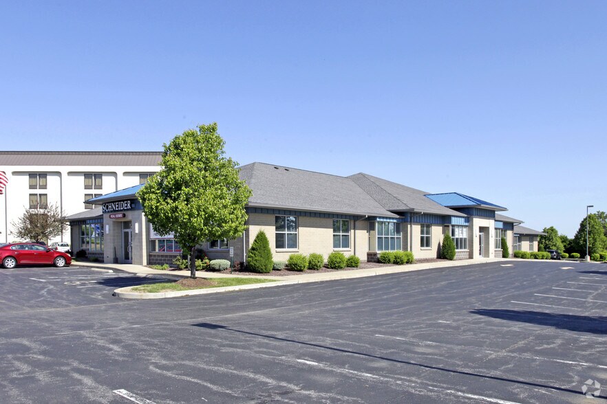 More Photos Of 1-15 Point West Blvd, Saint Charles Medical For Lease