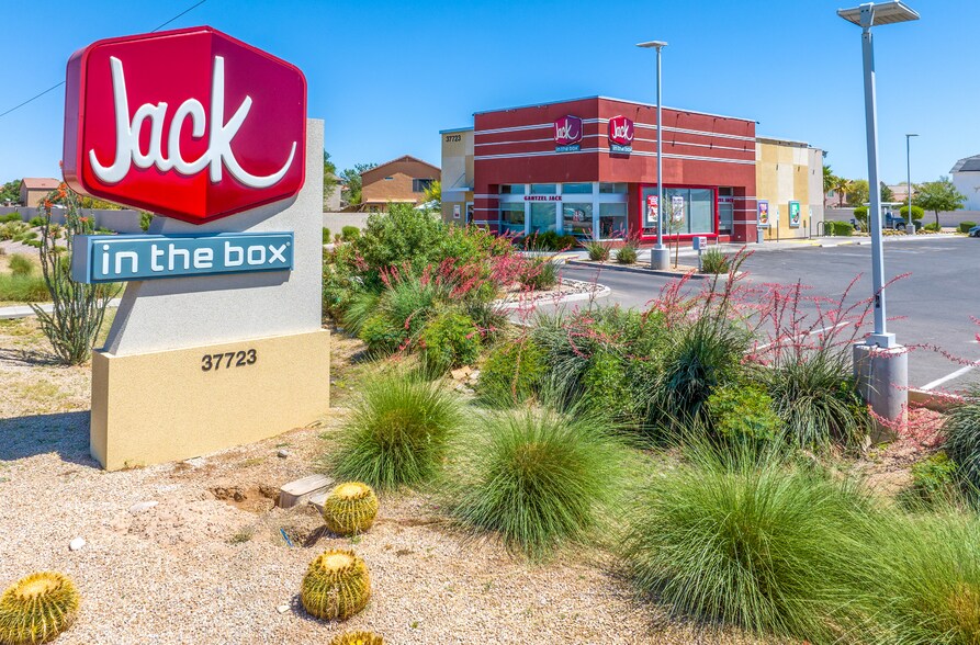 Primary Photo Of 37723 N Gantzel Rd, San Tan Valley Fast Food For Sale