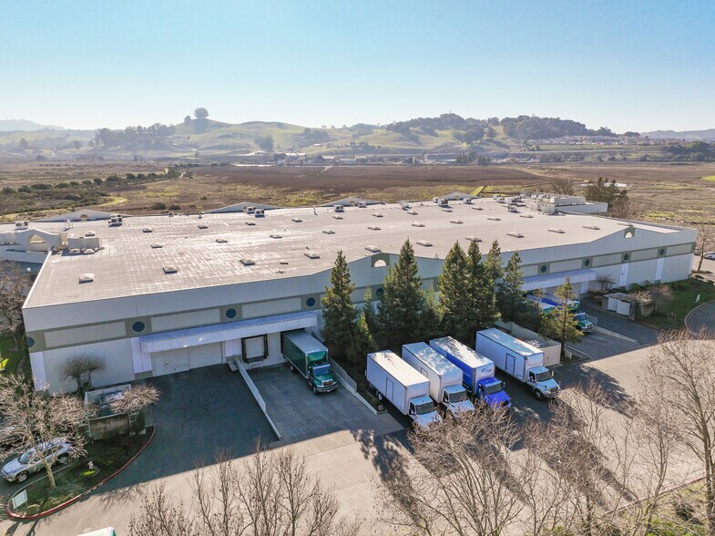 More Photos Of 1450 Technology Ln, Petaluma Warehouse For Lease