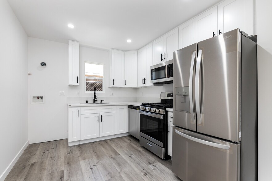 More Photos Of 6087 Horner St, Los Angeles Apartments For Sale