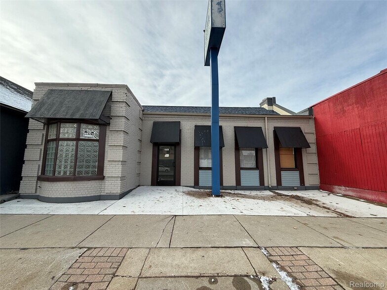 Primary Photo Of 22741 Van Dyke Rd, Warren Storefront For Lease