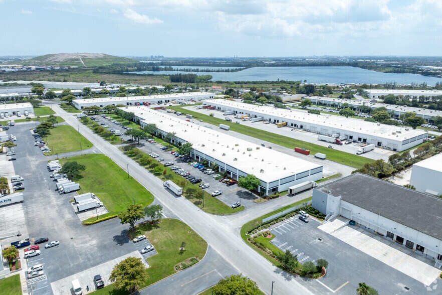 More Photos Of 11700 NW 101st Rd, Medley Warehouse For Lease