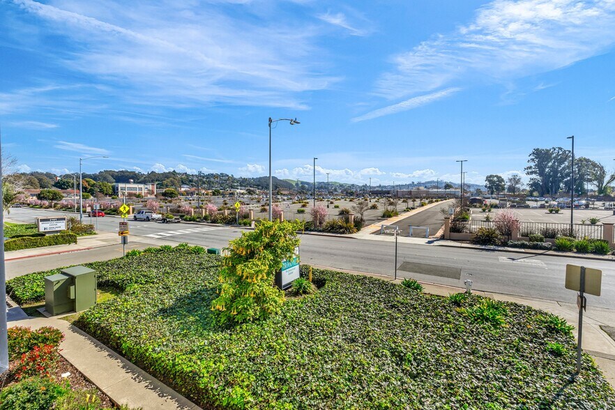 More Photos Of 2089 Vale Rd, San Pablo Office For Sale