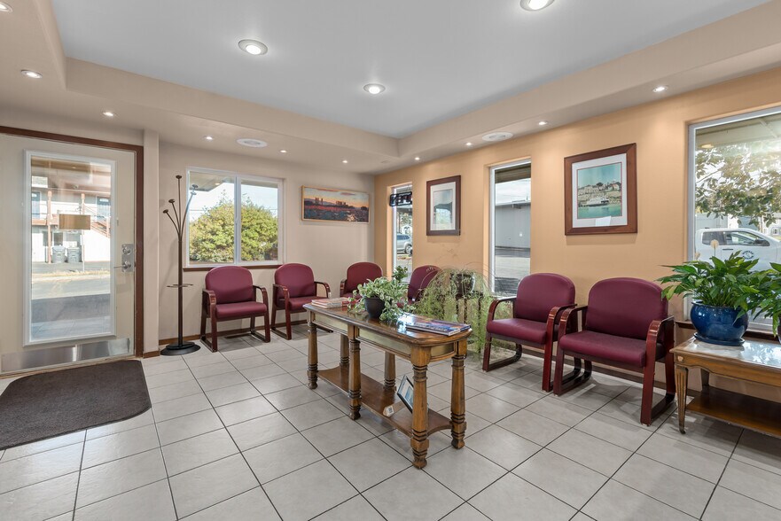 More Photos Of 412 N Main St, Coupeville Healthcare For Sale