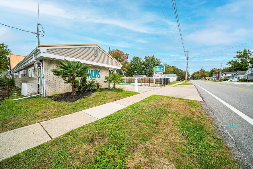 More Photos Of 5169 Lake Rd E, Geneva Hotel For Sale