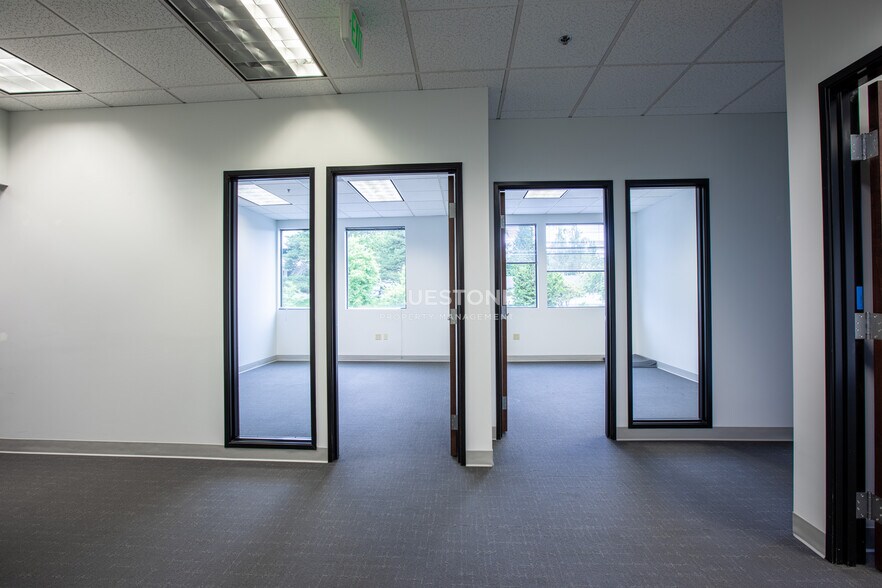 More Photos Of 9430 SW Coral St, Tigard Office For Lease