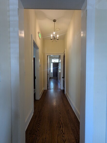More Photos Of 68 N Bridge St, Somerville Office For Lease