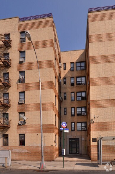 More Photos Of 1410 Morris Ave, Bronx Apartments For Lease
