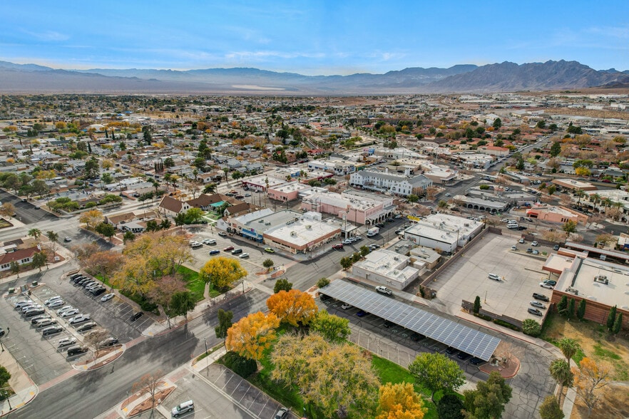 More Photos Of 1101 Arizona St, Boulder City Storefront For Lease