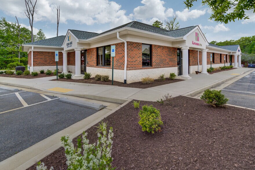 More Photos Of 2590 Gaskins Rd, Henrico Office For Lease