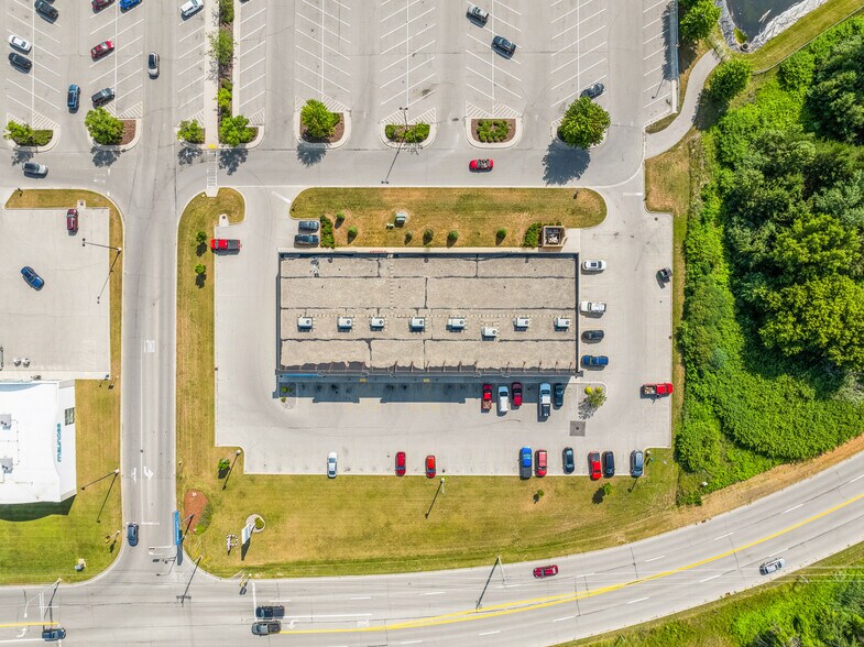 More Photos Of 2910 Roosevelt Rd, Marinette Unknown For Lease