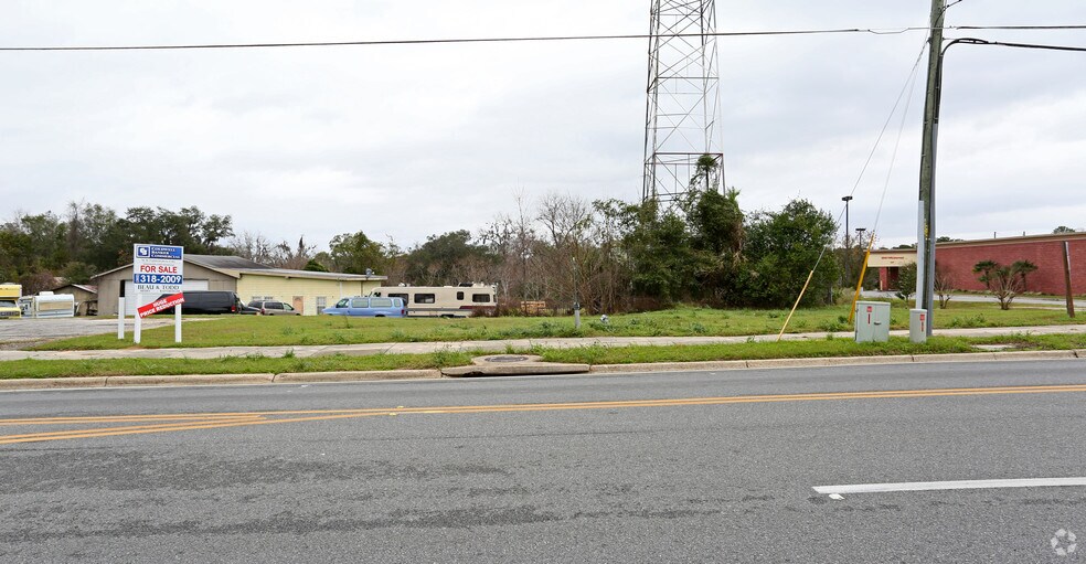 More Photos Of 178 NE Duval Ave, Madison Land For Sale