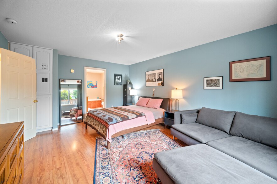 More Photos Of 14547 Thayer Rd, Oregon City Congregate Senior Housing For Sale