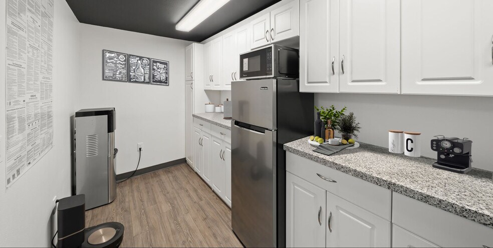 More Photos Of 400 W Ocean Blvd, Long Beach Apartments For Lease