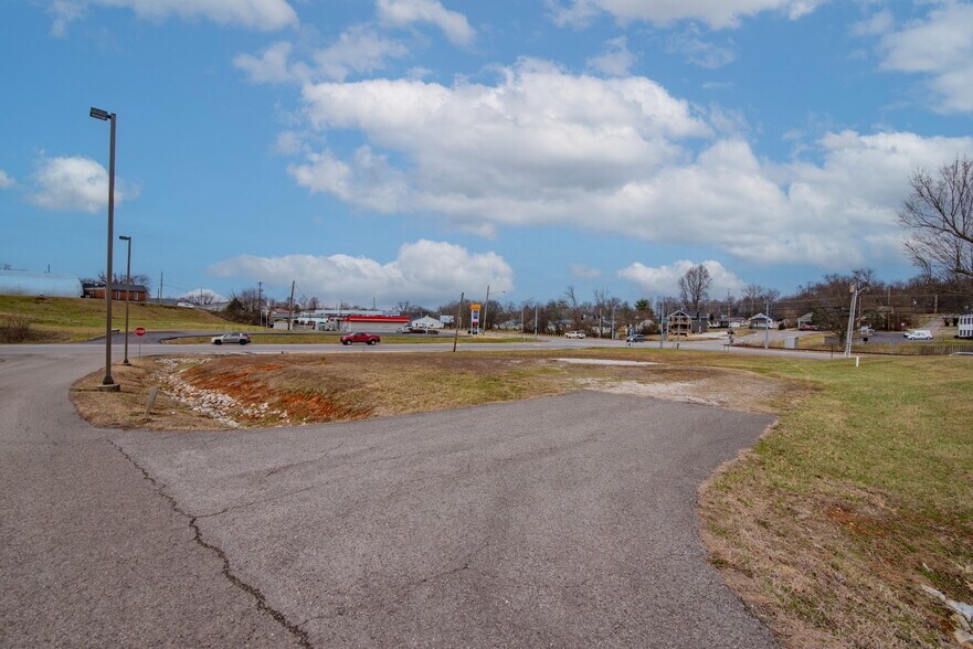 More Photos Of 630 E Dixie Ave, Elizabethtown Land For Sale