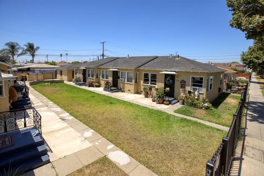 More Photos Of 6438 E Olympic Blvd, East Los Angeles Apartments For Sale