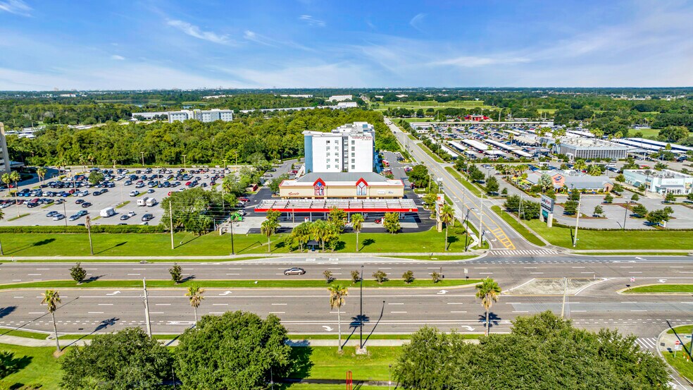 More Photos Of 5600 Butler National Dr, Orlando Service Station For Sale