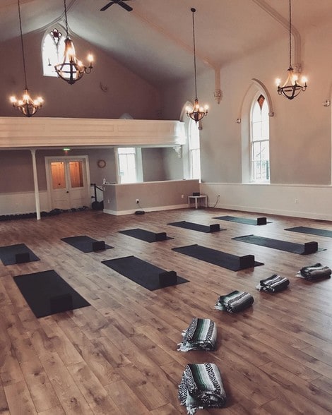 More Photos Of 202 E Madison St, Baltimore General Retail For Sale