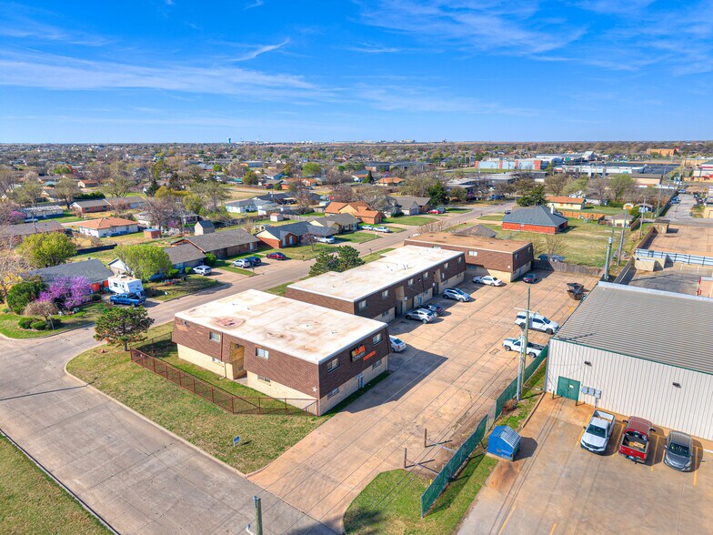 More Photos Of 6401 NW Oak Ave, Lawton Apartments For Sale