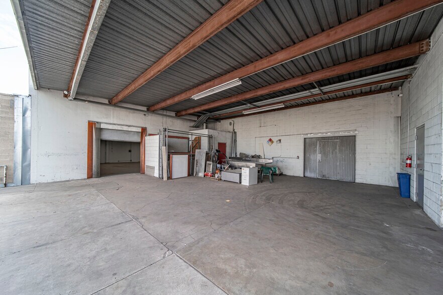 More Photos Of 500-506 S Palm Ave, Alhambra Warehouse For Lease