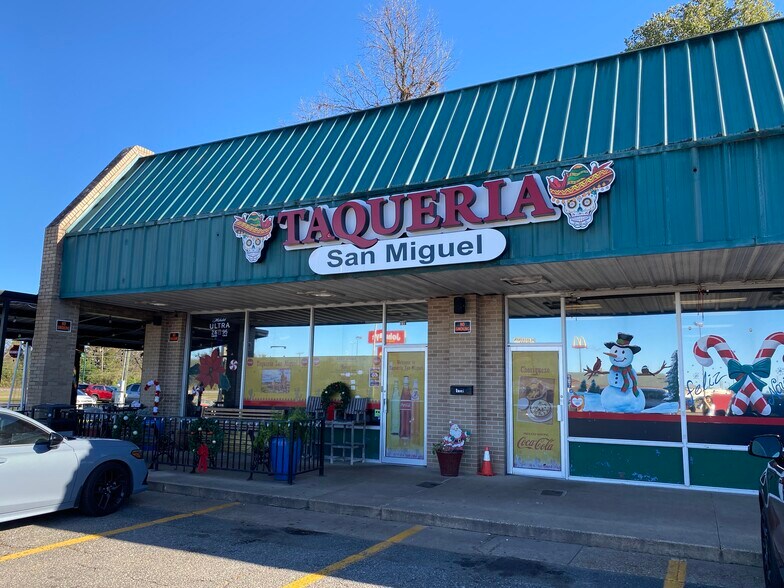 More Photos Of 4100 Barksdale Blvd, Bossier City Supermarket For Sale