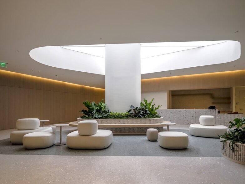 More Photos Of 2701 S Le Jeune Rd, Coral Gables Office For Lease