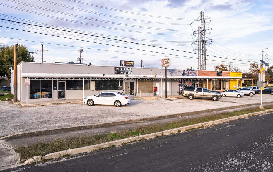More Photos Of 107-109 Latch Dr, San Antonio Storefront Retail Office For Lease