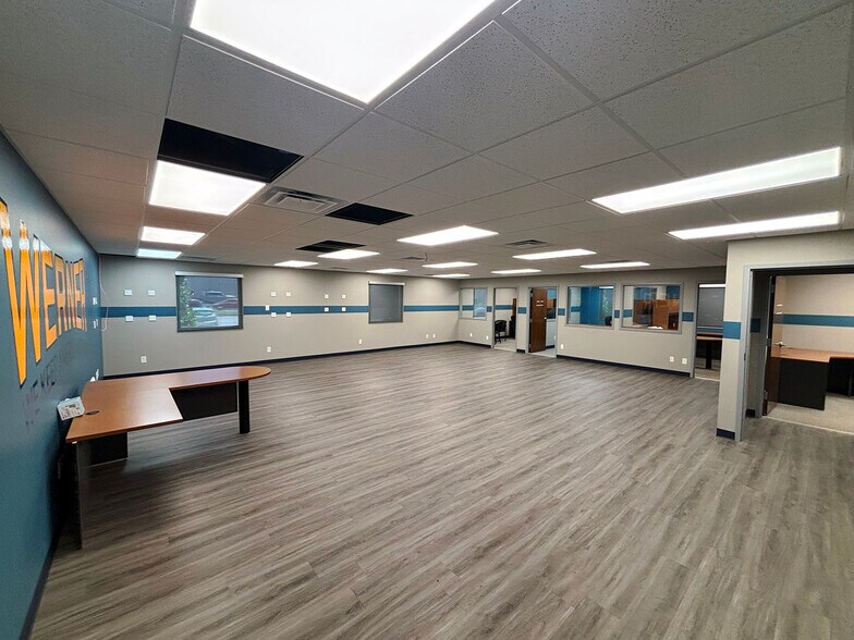 More Photos Of 5801 SW 11th St, Oklahoma City Service For Lease