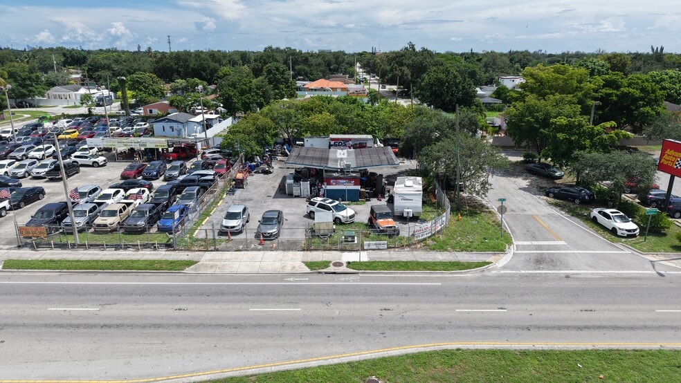 More Photos Of 9301 NW 27th Ave, Miami Auto Dealership For Sale