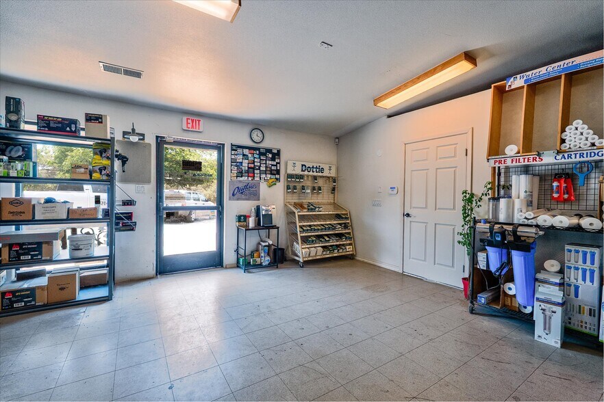 More Photos Of 5255 CA-49, Mariposa Flex For Sale