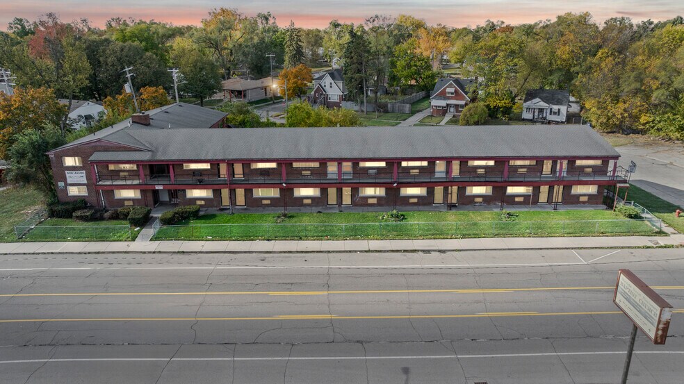 Primary Photo Of 19625 Conant, Detroit Apartments For Sale