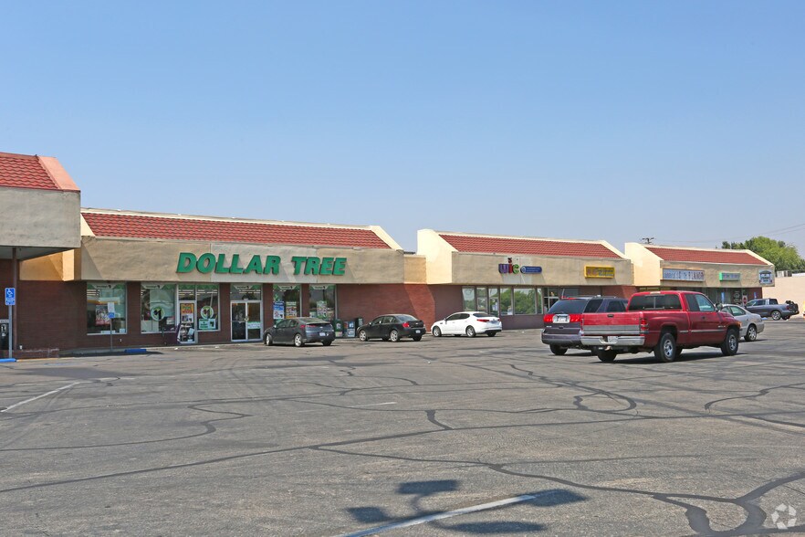 More Photos Of 2636-2664 Jensen Ave, Sanger Freestanding For Lease