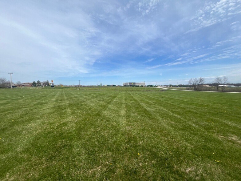 More Photos Of US Highway 36 Hwy, Chillicothe Land For Sale