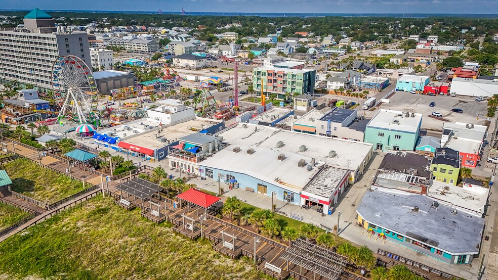 More Photos Of 12 N Pavilion Ave, Carolina Beach Storefront Retail Office For Sale