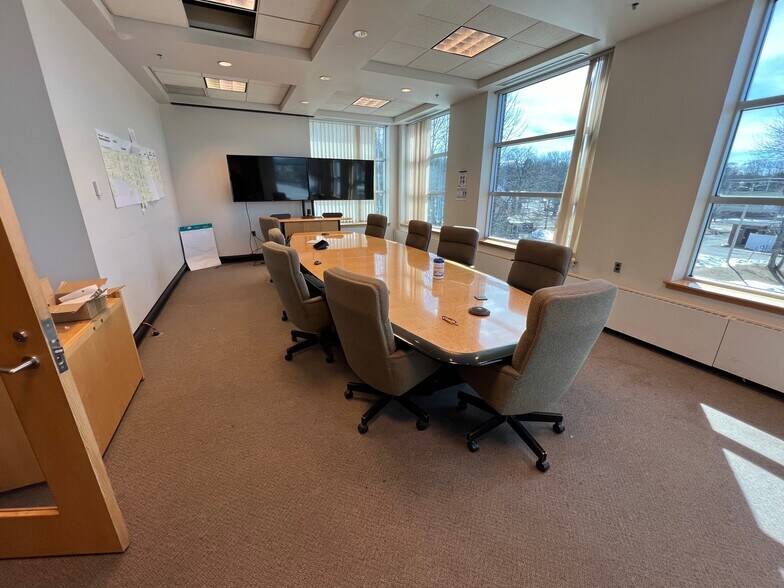 More Photos Of 9 Oak St, Guilford Manufacturing For Sale