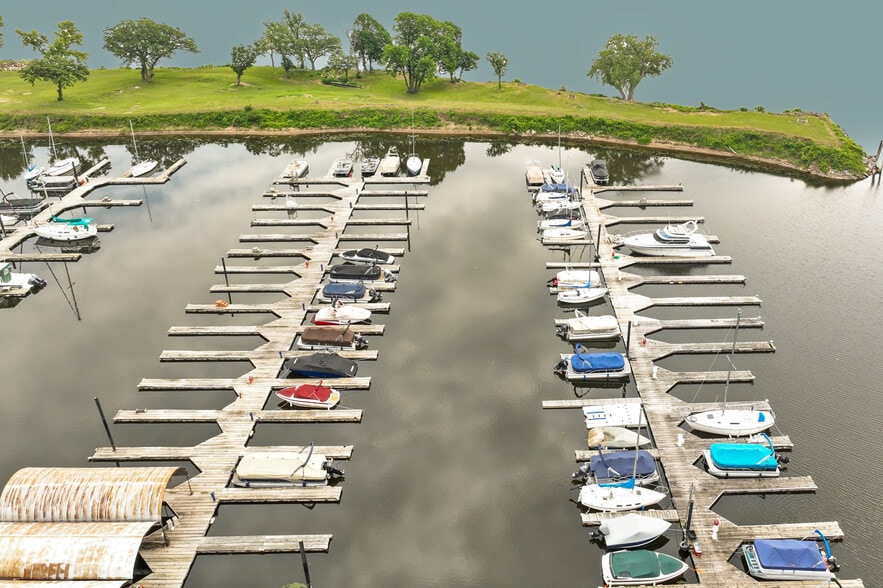 More Photos Of 35699 Highway 61 Blvd, Lake City Specialty For Sale